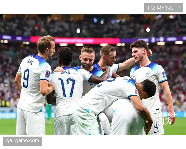 亨克主帅革新战术体系，青春风暴助球队表现抢眼