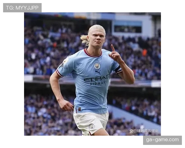 伊萨克与哈兰德:新生代中锋的立足之道对比分析 伊萨克与哈兰德:新生代中锋的立足之道对比分析