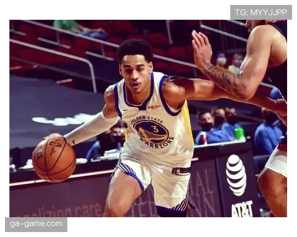 乔丹·普尔三分命中率提升显著 拉开勇士外线火力差距