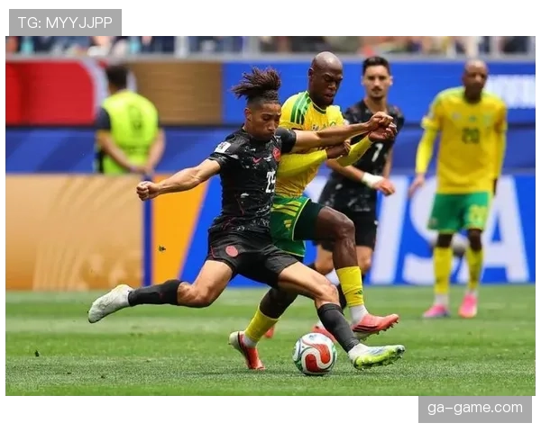 南非止步2026世界杯32强：一球惜败加拿大无缘晋级